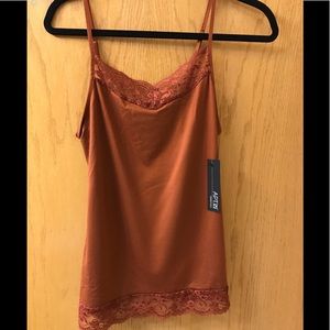 Apt9 rust/brown cami
